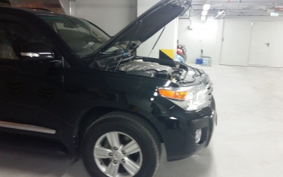Toyota Land Cruiser LC200