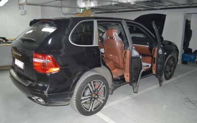 Porsche Cayenne (Порше Кайен)